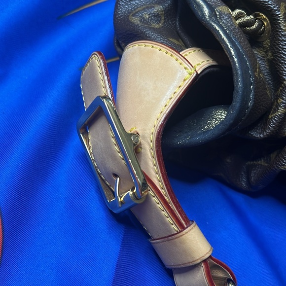 Louis Vuitton Sac Kalahari Monogram collection Defile Femme Printemps 2009 - Picture 3 of 9